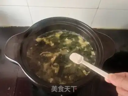 Make Egg shrimp dress with soup step 6