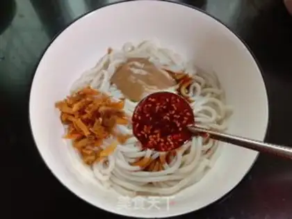 Make Sesame sauce and rice powder step 7