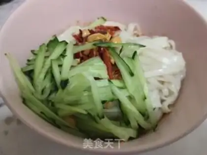 Make Spicy noodles step 4