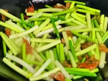 Make Hunan chili and garlic step 4