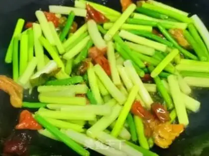 Make Hunan chili and garlic step 5