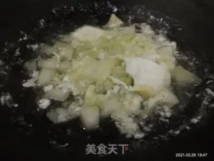 Make Pork and egg soup step 3