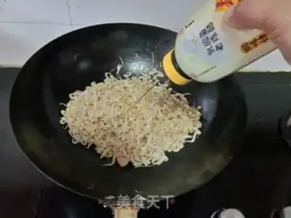 Make Jealousy and bean sprouts step 8