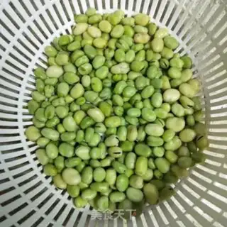 Make Scrambled beans step 0