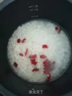 Make Rice and eggs step 1