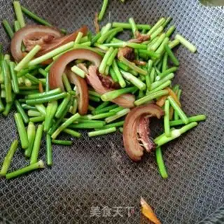 Make Smoky bacon and garlic step 10
