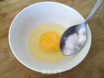 Make Orange eggs step 1