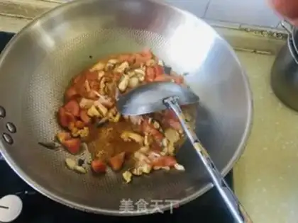 Make Chicken mushroom noodles step 1