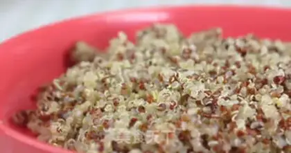 Make Quinoa chicken chestballs step 2