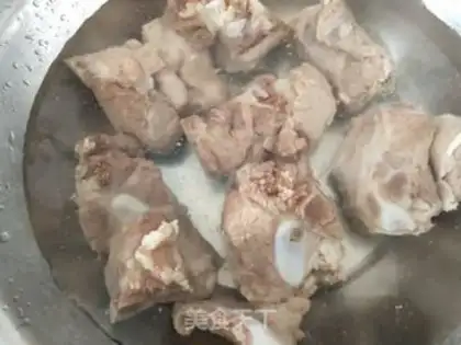 Make A casserole bone soup step 1