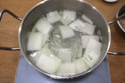 Make Poongullion soup step 6