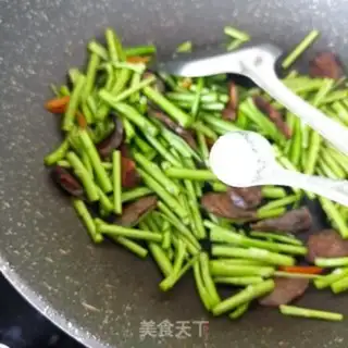 Make Spicy sausage and quinoa step 10