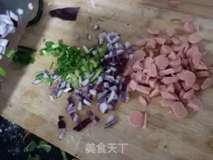 Make Egg hamcake step 2