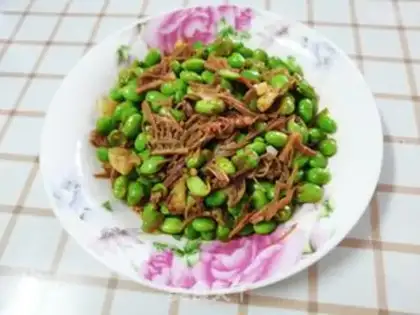 Make The soybeans fried the leaves step 8