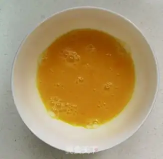 Make Fried eggs step 6