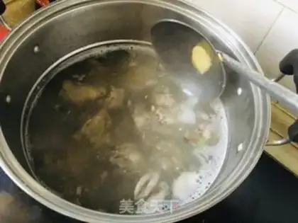 Make Roach and lamb stew step 0