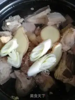 Make Chicken soup step 1