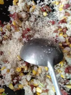 Make Sausage fried rice step 5