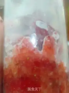 Make Strawberry shakes step 3