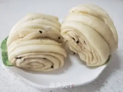Make Black sesame roll step 9