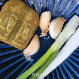 Make Curry shrimp rice step 3