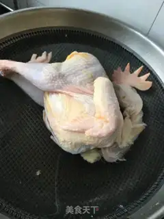 Make Spring chicken soup step 1
