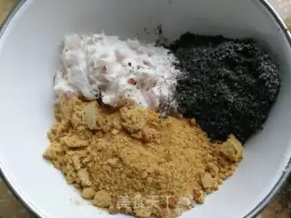Make Black sesame sugar step 2
