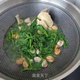 Make A mussels-peased chicken soup step 12