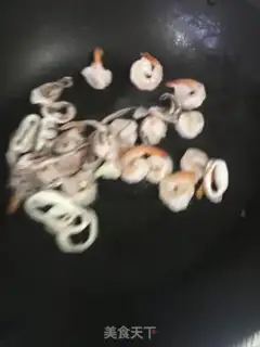 Make Black pepper seafood fan step 7