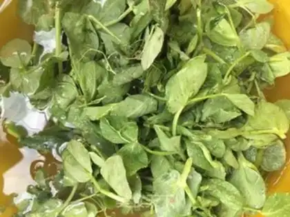 Make Spicy peas step 3