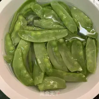 Make Dutch beans step 0