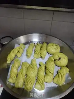 Make Spinach rolls step 14