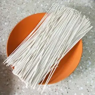 Make Shrimp noodles step 2
