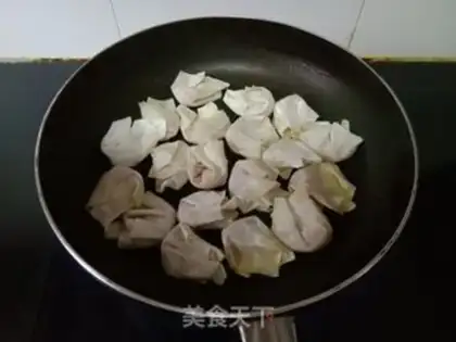 Make Fried tarts step 6