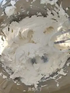 Make Sakura Tiramisu step 0