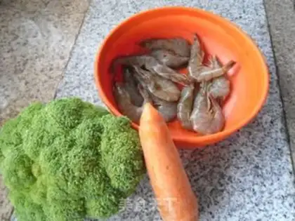 Make Seafood broccoli step 0