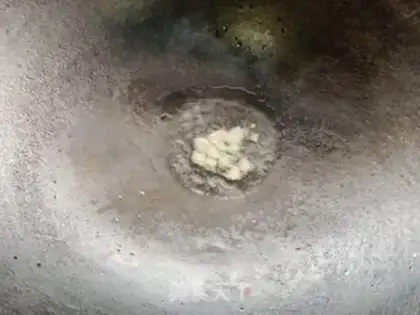 Make A meat powder fan step 2