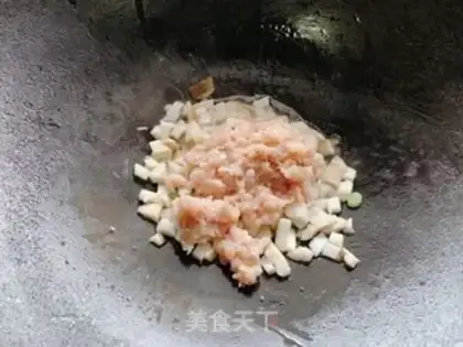 Make A meat powder fan step 4