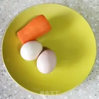 Make Egg soup step 1