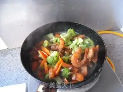 Make Seafood broccoli step 10