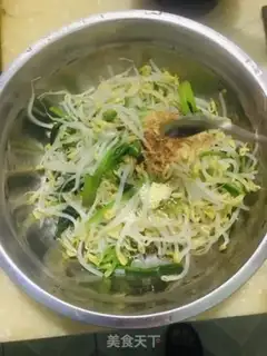 Make The green bean sprouts of cold spinach step 5