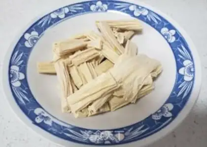 Make Garlic saplings step 1