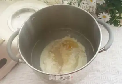 Make A fragrance bun step 1
