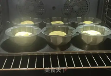 Make A fragrance bun step 10
