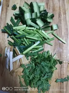 Make Cucumber tofu salad step 0