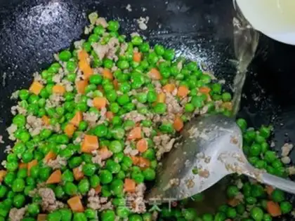 Make Peas, fried meat step 7