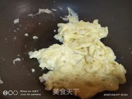 Make Eggs and storks step 4
