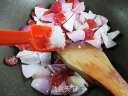 Make Sausage fried onions step 5