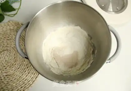 Make caterpillar bread step 0