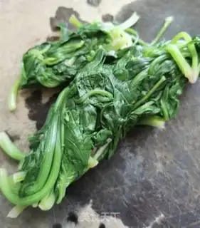 Make Spinach soup step 1